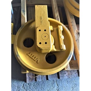 Roata ghidaj / intinzatoare  buldozer Komatsu