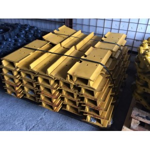 Papuci senile  buldozer Komatsu